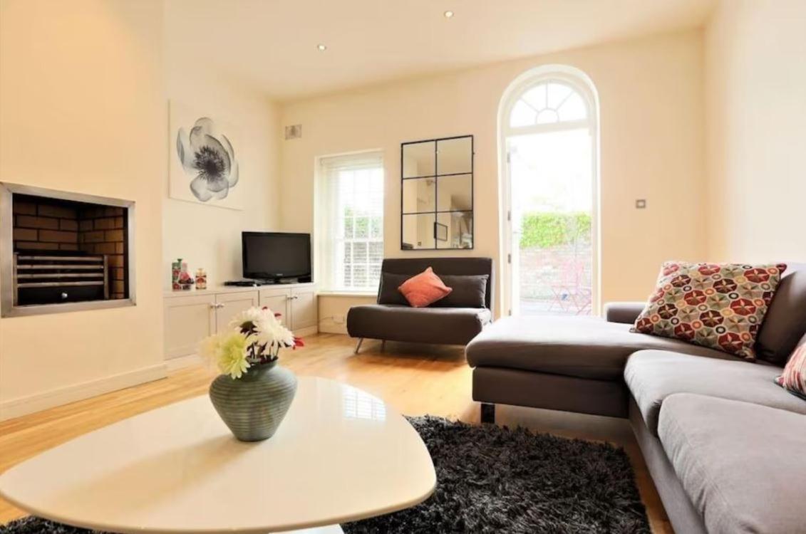 Appartamento Cosy Entire Leicester Square Londra